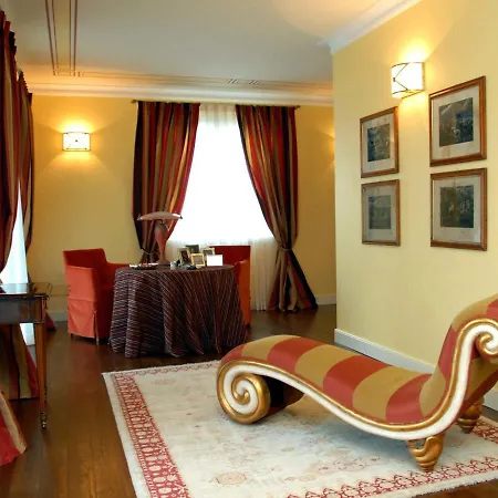 Spacious With Garden And Panoramic Views In The Green Hinterland Of Rimini Villa