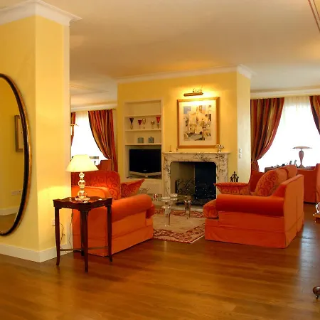 Spacious With Garden And Panoramic Views In The Green Hinterland Of Rimini Villa *