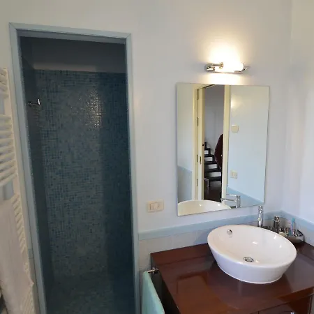 Spacious With Garden And Panoramic Views In The Green Hinterland Of Rimini Villa *